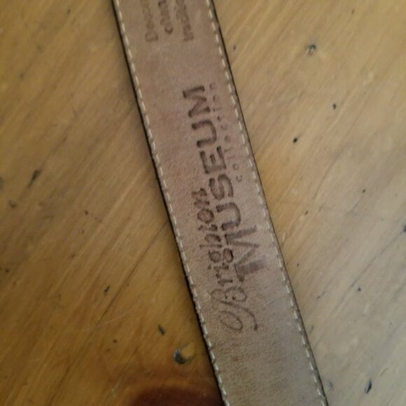 Brighton Museum Roman Greco Sphinx Coin Brown Mock Croc Sz Small Leather Belt - Picture 10 of 16